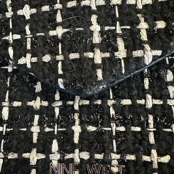 Nine West tweed crossbody bag black cream chain strap shoulder purse - Picture 3 of 6